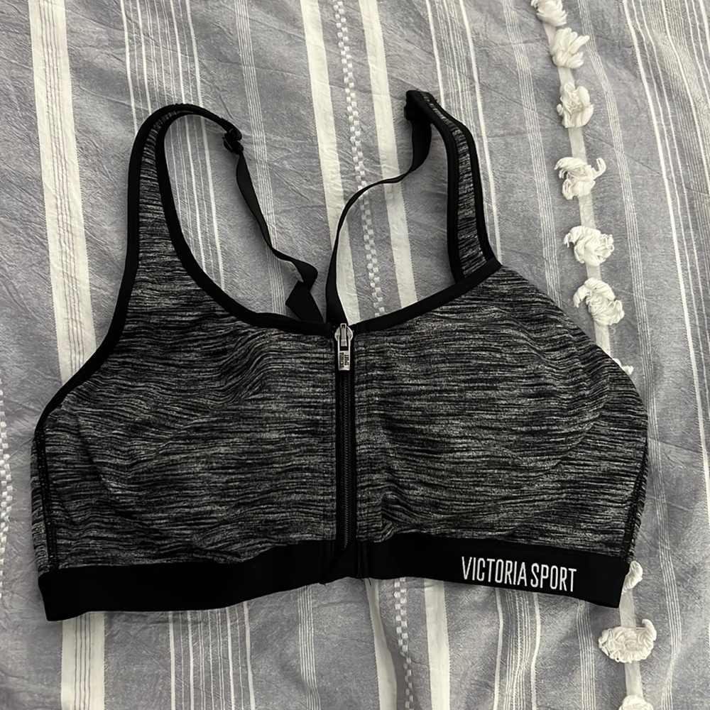 Victoria Sport black and gray sports bra